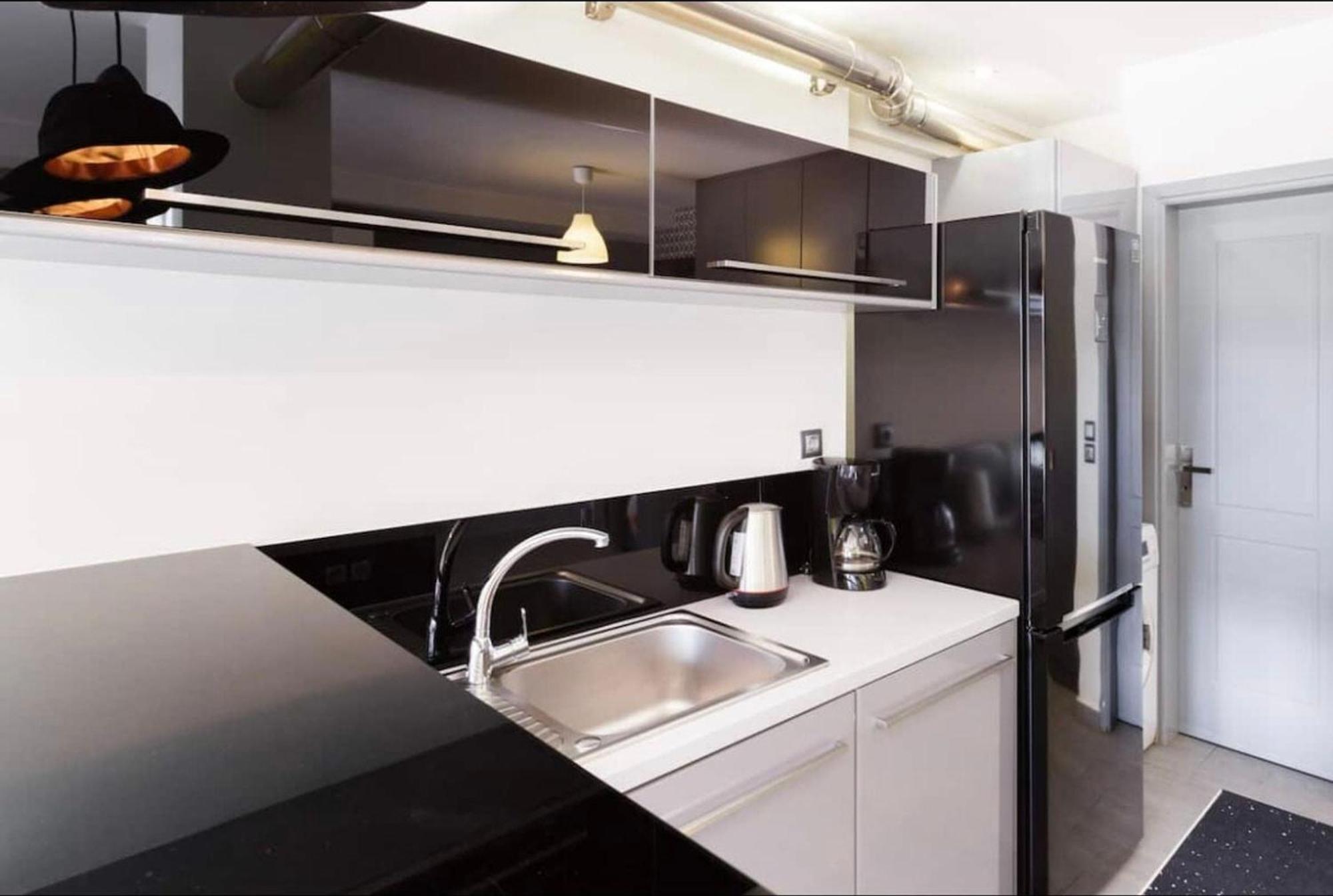 アテネStylish Boutique Loft With Private Balconyアパートメント エクステリア 写真