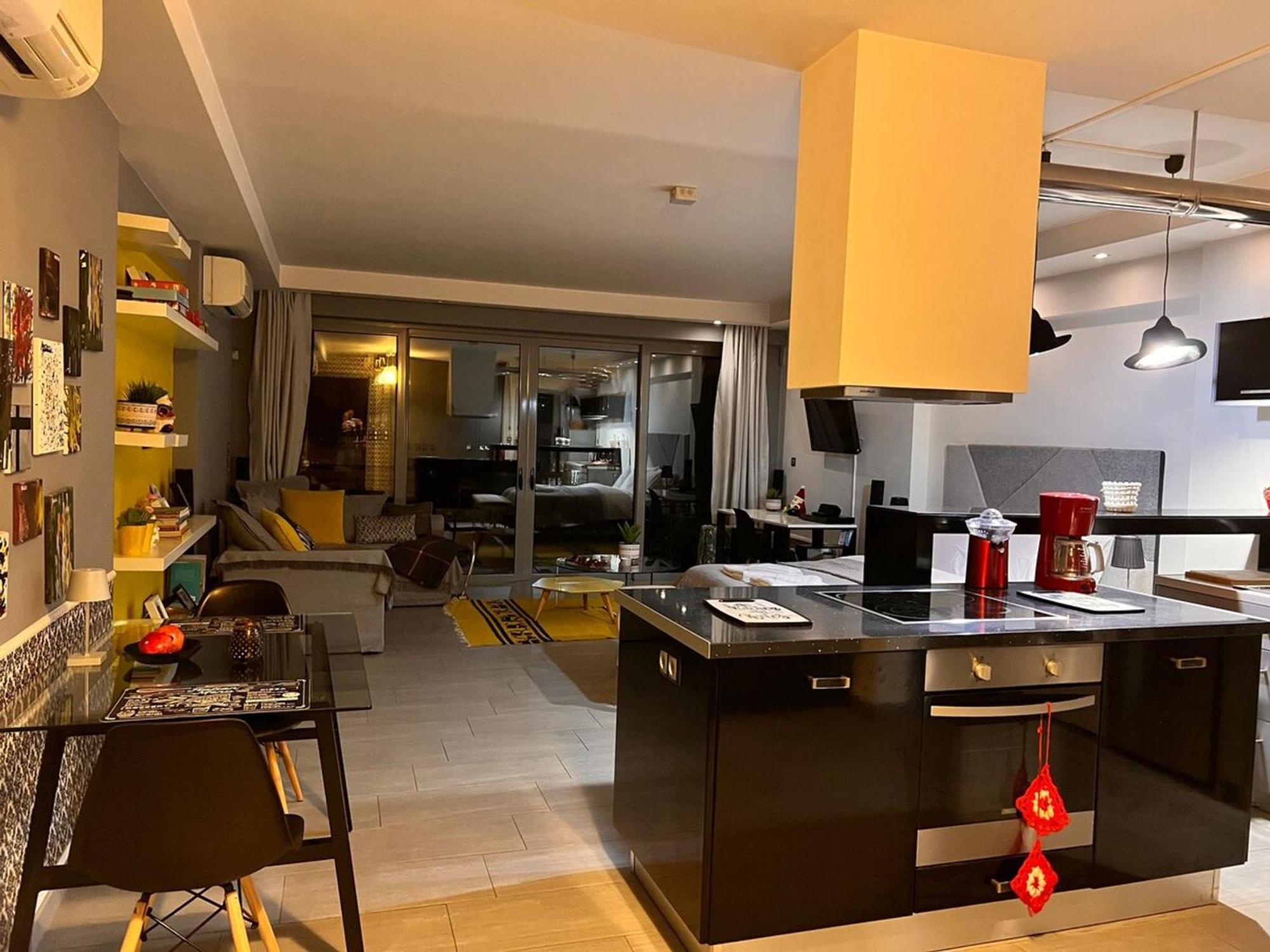 アテネStylish Boutique Loft With Private Balconyアパートメント エクステリア 写真